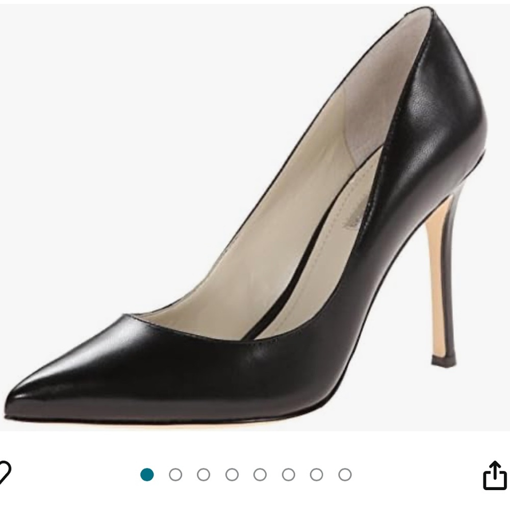 BCBG Treasure black pointed toe pumps - Picture 5 of 14